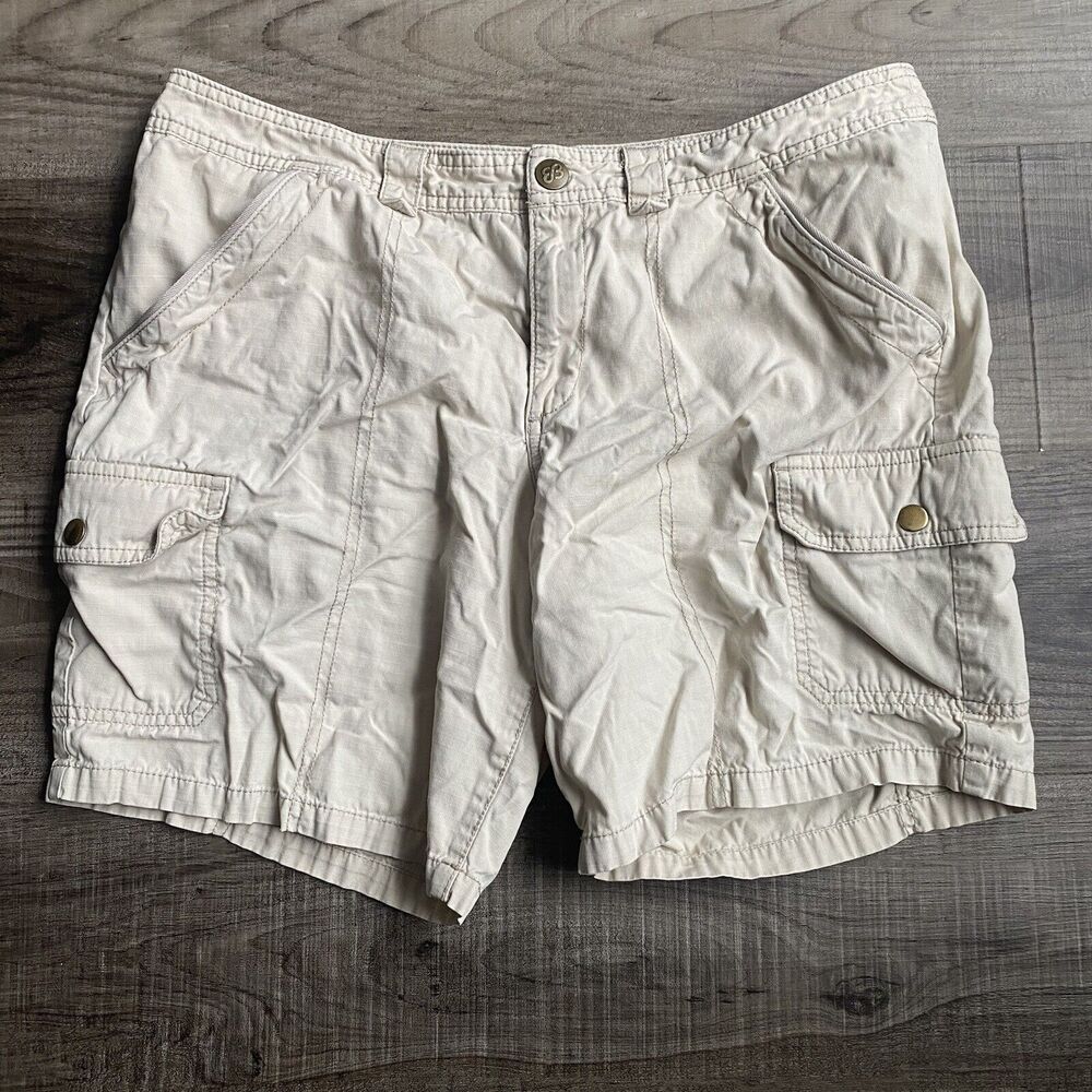 Eddie Bauer Shorts Womens Size 15 Ripstop Beige Khaki 46-1-18C Cargo Vintage